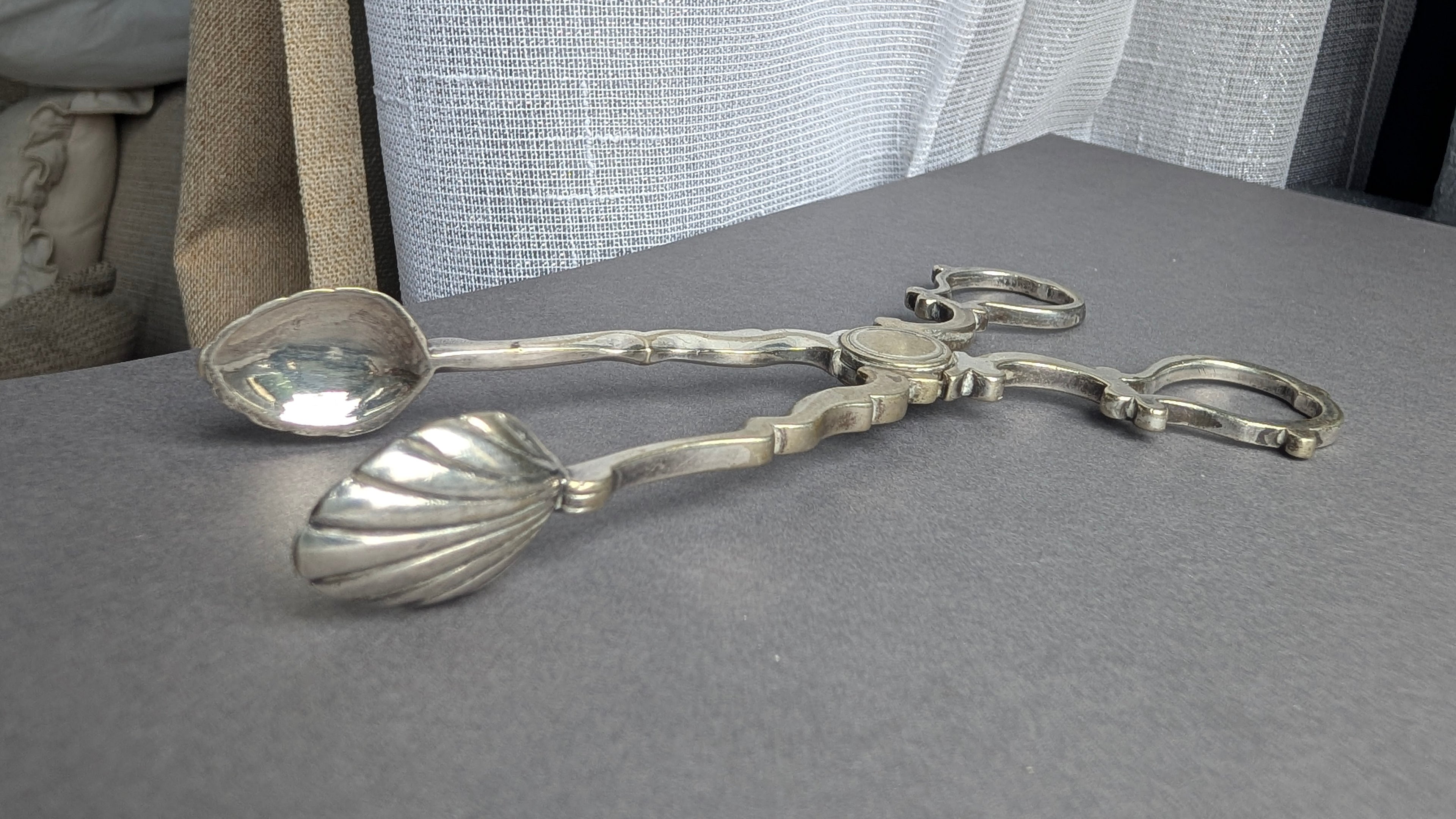A Pinch of Sweetness
1758 | William Harrison I, England | Sterling Silver