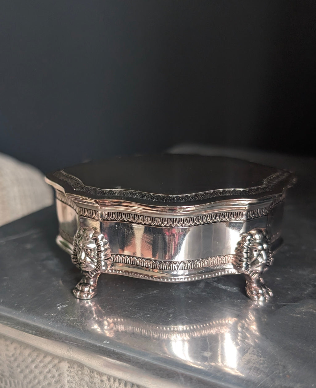 The Lion's Treasure
Early 1900s | Silver Plate | Jewellery Casket